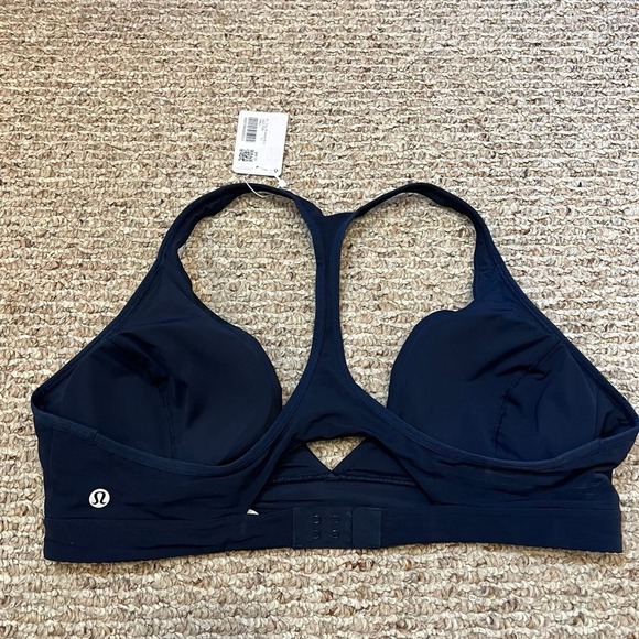 NWT lululemon all day breeze bra - Picture 4 of 4